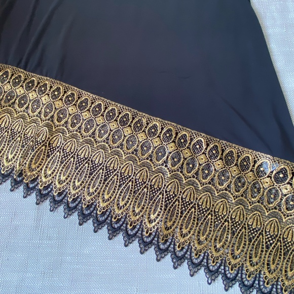 Tiana B. Vintage Black Gold Lace Stretch Holiday Party Festive Top- USA- Sz-L - Picture 5 of 13